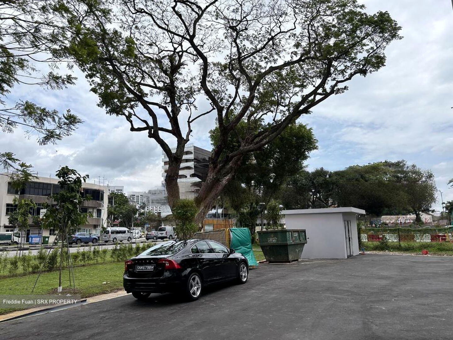 One Tannery (D13), Factory #454847081